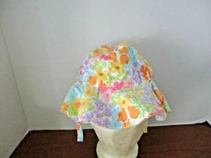 GYMBOREE ~ SOMBRERO PARA SOL FLORAL MULTICOLOR ~ Correa debajo de la barbilla ~ Niñas 12-24 meses ~ NUEVO SIN ETIQUETAS - Imagen 1 de 3