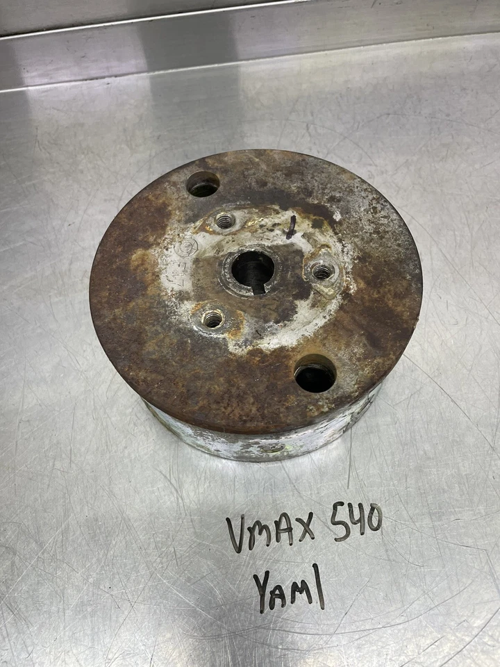 84 85 86 87 1984 Yamaha VMAX VMX540 volante rotor magnético Foto 1 de 4