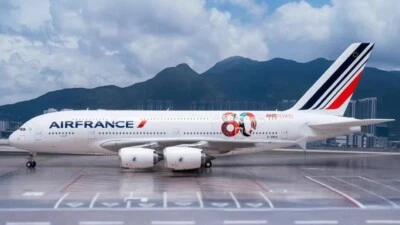 Air France A380-861 "80th Years" Reg: F-HPJI Apollo A242015 Scale 1:200 Diecast - Image 1 of 3