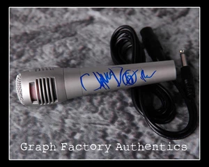GFA From Public Enemy * CHUCK D * Firmado Nuevo Micrófono C2 PRUEBA DE AUTENTICIDAD - Imagen 1 de 2