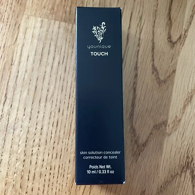 CORRECTOR Younique Skin Solution Caqui NUEVO Foto 1 de 2