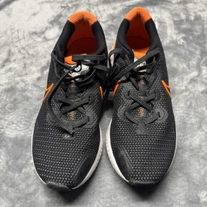 Scarpe Nike Renew Run Total Orange taglia 7,5 - Foto 1 di 6