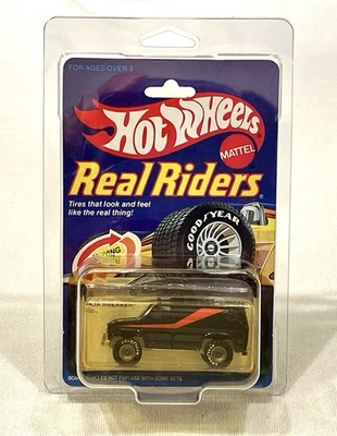 1980-е Hot Wheels Real Riders Baja Breaker черные с красной полосой и серыми ступицами как новые на картонке - Изображение 1 из 4