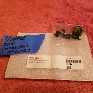 Apple iPhone 5 charge port & headphone jack - OEM - new - Picture 1 of 1