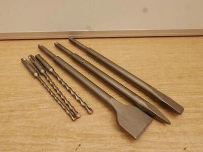 DeWALT DT60331 SDS PLUS CHISELS POINTED & 25/40mm FLAT +5.5mm 6mm 7mm DRILL BITS - Image 1 of 3