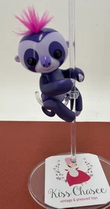 WowWee 2016 ❤ Fingerlings ❤ Purple Baby Sloth : MARGE - Interactive Pet - Picture 1 of 5