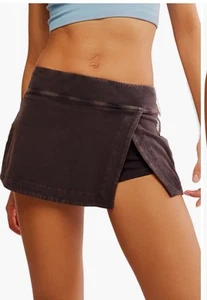 FP Movimiento FREE PEOPLE Hot Shot Mini Skort Desteñido Negro L Nuevo con Etiquetas Falda Pantalones Cortos - Imagen 1 de 7
