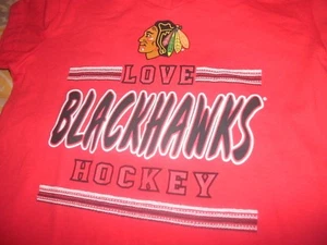 NEW! CHICAGO BLACKHAWKS SHORT SLEEVE TEE SHIRT Girls size XL 14/16 (B63) - Picture 1 of 3