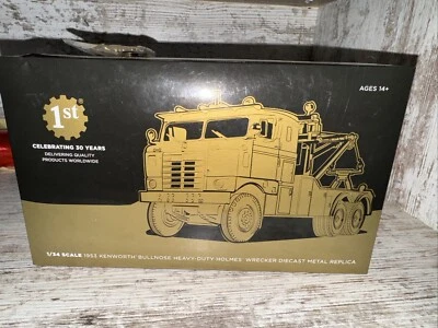 1/34 1953 Kenworth Bullnose Holmes Wrecker First Gear 30 Anniversary - Image 1 of 4