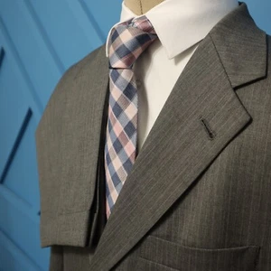 Hart Schaffner Marx 2 Piece Suit Mens 42R Gray Pin Stripe 34X28 Wool 3 Button - Picture 1 of 22