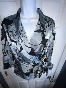Blazer de vestir Alex Evenings para mujer mediano negro azul floral envolvente chaqueta top M - Imagen 1 de 20