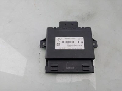 VOLTAGE REGULATOR VOLTAGE REGULATOR Volkswagen Touareg (7PA/PH) 2012 7PP959663B Foto 1 de 3