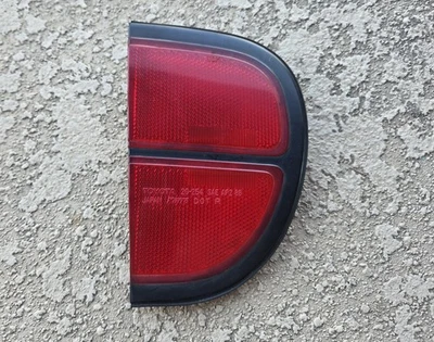 90 - 91  TOYOTA  CELICA  COUPE  CONVERTIBLE  OEM  RIGHT  REAR  SIDE MARKER LIGHT - Image 1 of 3