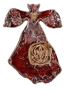 Angel Red Glaze Clay Wall Plaque Fleur de Lis Carne Wainwright 8.5”x 6” - Picture 1 of 6