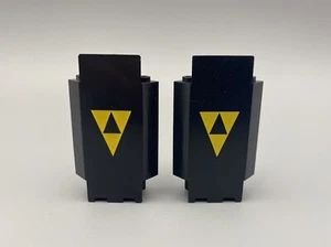 LOTE DE 2 paneles de pared de 3 x 3 x 6 esquinas con patrón de logotipo de Blacktron 6894 #2345 - Imagen 1 de 4