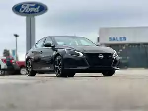 2023 Nissan Altima 2.5 SR - Picture 1 of 36