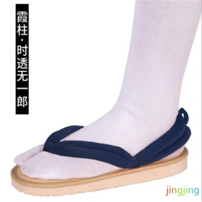 Zuecos de madera Demon Slayer zapatos interiores hogar tacones planos madera blanca zapatos con disfraces Foto 1 de 4