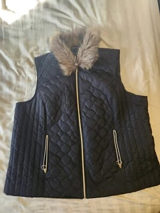 Black Rivet Women's Quilted Puffer Vest-Black Full Zip Faux Fur Lined Collar 3X - Picture 1 of 10