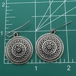 Kohl’s Silver Plated Marcasite Cubic Zirconia Drop Pierced Earrings Thailand - Picture 1 of 5