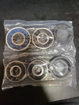 Honda CB350 1972 kit de cojinete de rueda delantera trasera 6304RS, 6303RS, 6302RS *LIQUIDACIÓN* Foto 1 de 4