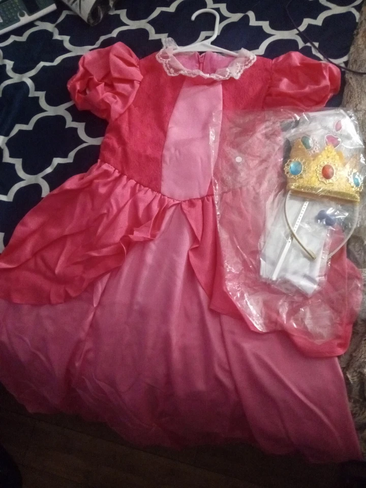 A Princess Halloween Costume For Kids size 6-7 new  - Image 1 of 4