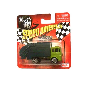 Speed Wheels Garbage Disposal Truck ~ Green (Series XV, Short Card) - Picture 1 of 1