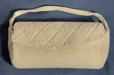 Monedero de noche vintage "Bon Soir", bolso de mano, perlas de imitación, forro satinado, años 50 Foto 1 de 4