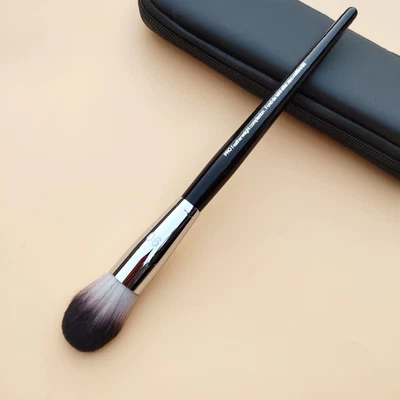 Sephora Pro щетка для полулегкого лица #90 кисть для пудры под макияж - Изображение 1 из 3