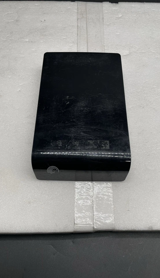 Seagate 2GHNEEOM Expansion External Hard Drive USB 3.0 2TB Portable Storage - Image 1 of 4