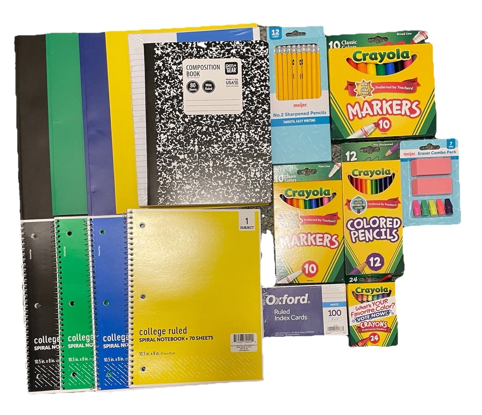 Material escolar / 4 notebooks, verde, azul, amarelo, preto… - Imagem 1 de 4