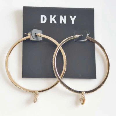 Nuevo 55mm DKNY Triángulo Babero Aro Pendientes Regalo Moda Dama Fiesta Vacaciones Joyería Foto 1 de 4