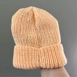 Handmade knit beanie hat colorful peach - Picture 1 of 1