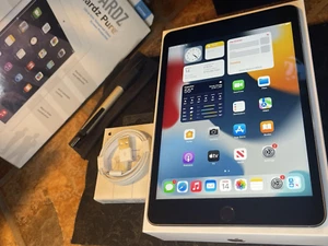 Apple iPad mini 4 (128gb) Cellular Unlocked (A1538) MiNT {iOS15}92% JAILBREAK - Picture 1 of 12