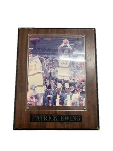 Patrick Ewing 1990 Wooden Plaque NBA Knicks Vintage Collectible - Picture 1 of 4