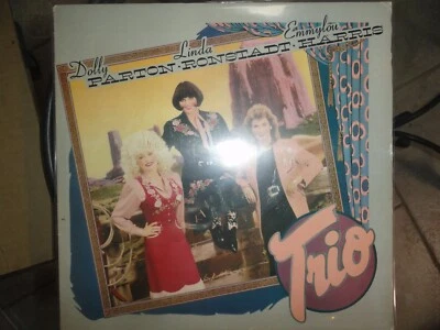VINYL RECORD LP TRIO DOLLY PARTON LINDA RONSTADT EMMYLOU HARRIS WARNER W1 25491 - Image 1 of 4