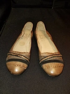 LNWO MiZ MOOZ EU36/US5.5 TAUPE/BRN/TAN/BLK LEATHER Slip On FLATS Shoes LOAFERS - Picture 1 of 10