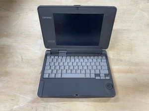 VINTAGE COMPAQ CONTURA AERO MINI NOTEBOOK, INTEL 486SL 25MHz, 4MB RAM, 120MB HDD - Bild 1 von 9