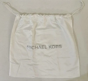 MICHAEL KORS SATIN WEISS LOGO STAUBBEUTEL SCHLAFTASCHE AUFBEWAHRUNG REISE HANDTASCHE 15”X16” - Bild 1 von 5