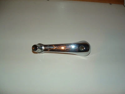 used 1986-1990 Dodge Dakota Window handle - Image 1 of 2