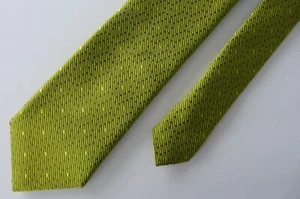 JEOFF NICHOLSON SILK BLEND HIGHLIGHT GREEN NECK TIE NWOT - Picture 1 of 4