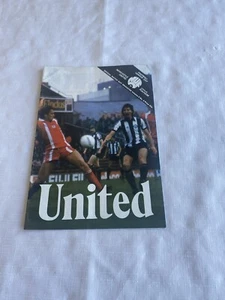 1981-82 Newcastle United v Fulham 2nd Round 1st Leg Football League Cup Program - Picture 1 of 3