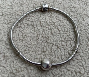 Authentic Pandora Women's Bracelet and MOP Hearts Love Me Charm Retired - Picture 1 of 11