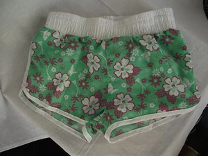BNWT Girls Sz 4 Rivers Doghouse Brand Pretty Lime & Flowers Swim Board Shorts - Picture 1 of 1
