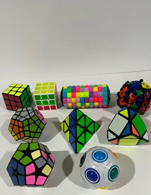Rubik's Cube and Other Puzzles Lot of 9 - Image 1 of 3