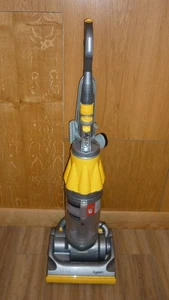 Dyson DC07 Origin vacuum cleaner, new motor & brushbar, 12 mths gtee     (217) - Picture 1 of 6