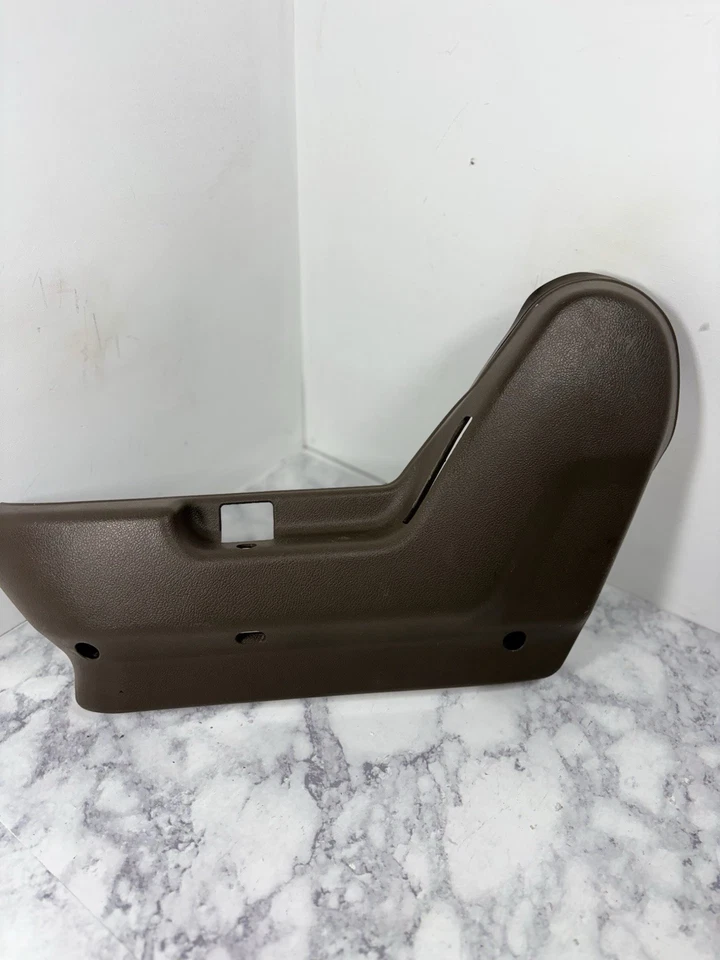 Asiento del conductor Mitsubishi Montero 1992-1995 bisel marrón OEM Foto 1 de 4