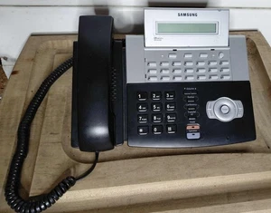 Samsung ITP-5121D Internet Phone - Picture 1 of 5