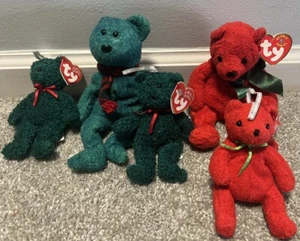 Ty Beanie Baby “Mistletoe the Bear” Red Green Holiday Lot Big And Mini Size - Picture 1 of 4