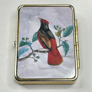 Pastillero rectangular de metal vintage con 3 secciones con lentejuelas Cotinga Bird 2,5" - Imagen 1 de 11