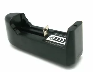 Caricabatteria 1 Slot a 3.7V Caricatore Universale Singolo Con Led Ricarica - Foto 1 di 4